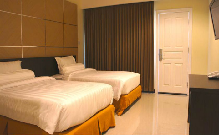 sylvia-hotel-resort-komodo-labuan-bajo-twin-bed - Discover Your Indonesia
